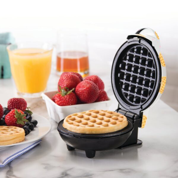 Mini Waffle Maker with Waffle Print