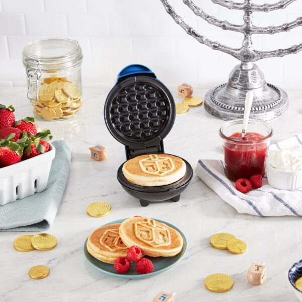 Dreidel Mini Waffle Maker