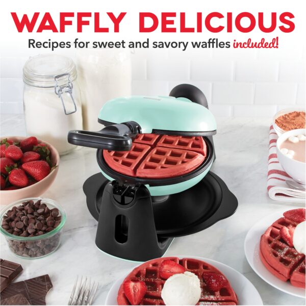 Flip Belgian Waffle Maker